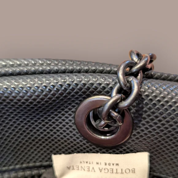 Bottega Veneta Black Shoulder Bag - Picture 8 of 14
